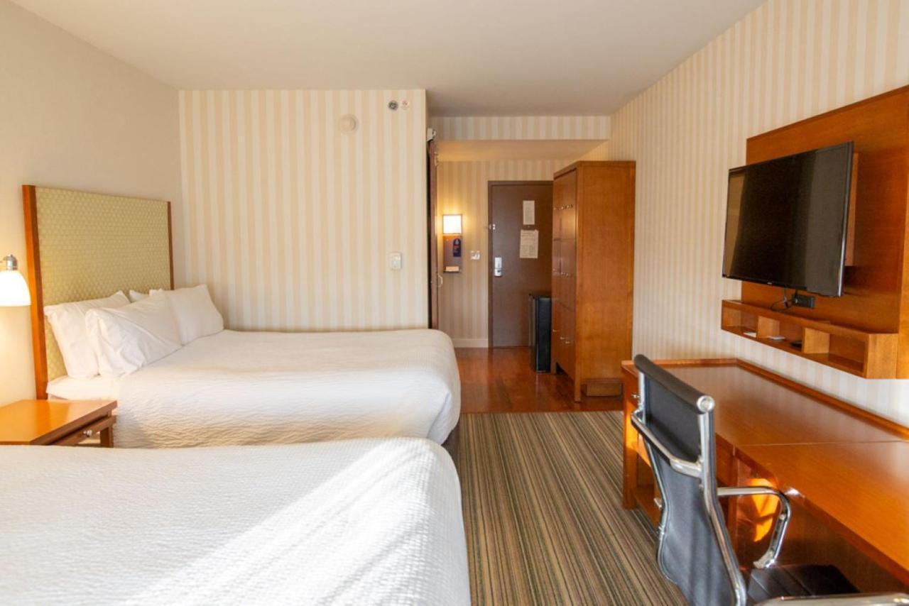 Holiday Inn Express Columbus Airport Easton Εξωτερικό φωτογραφία